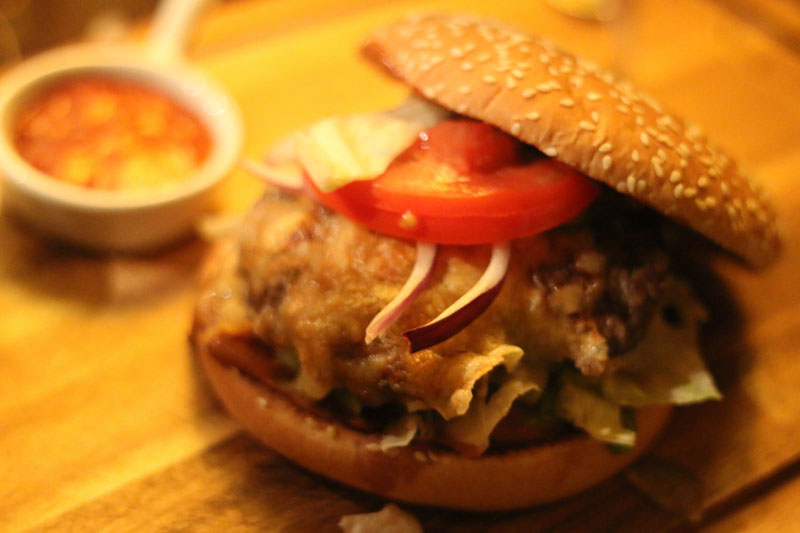 Cheeseburger - Texas Inn - BnBLeipzig1